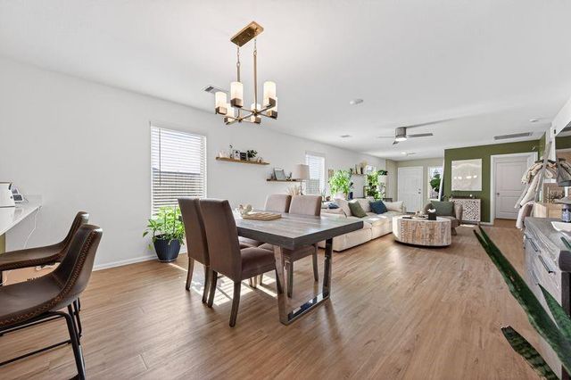 2450 Ridge Oak Drive, Conroe, TX 77301