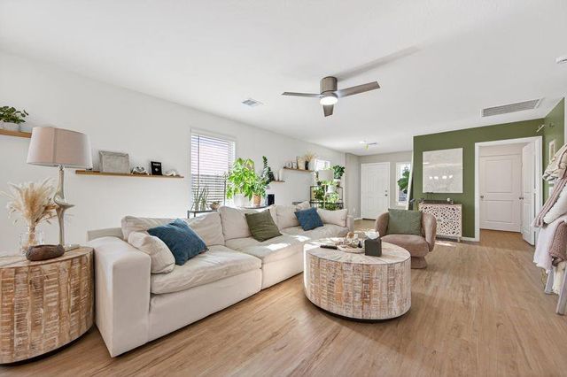 2450 Ridge Oak Drive, Conroe, TX 77301