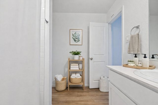 2450 Ridge Oak Drive, Conroe, TX 77301