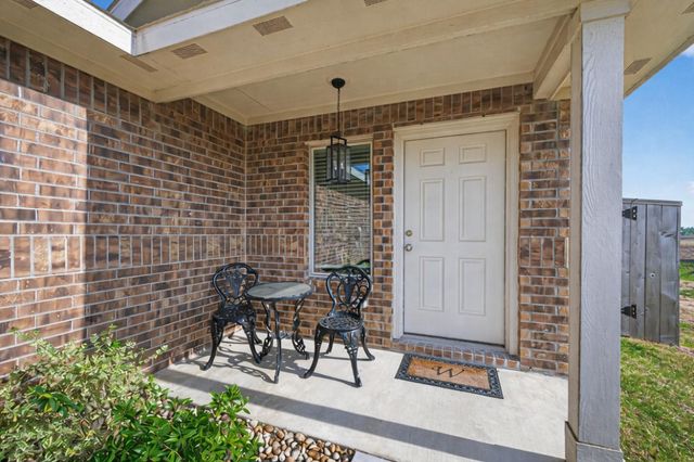2450 Ridge Oak Drive, Conroe, TX 77301