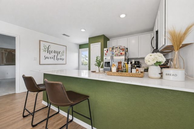 2450 Ridge Oak Drive, Conroe, TX 77301