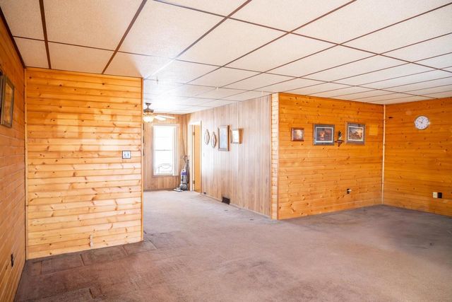 207 Spring Street, Elroy, WI 53929