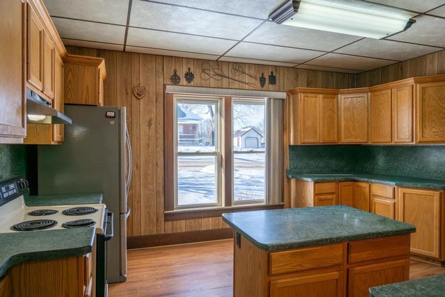 207 Spring Street, Elroy, WI 53929