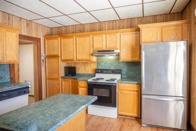 207 Spring Street, Elroy, WI 53929