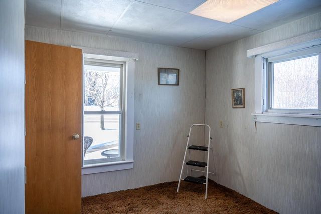 207 Spring Street, Elroy, WI 53929