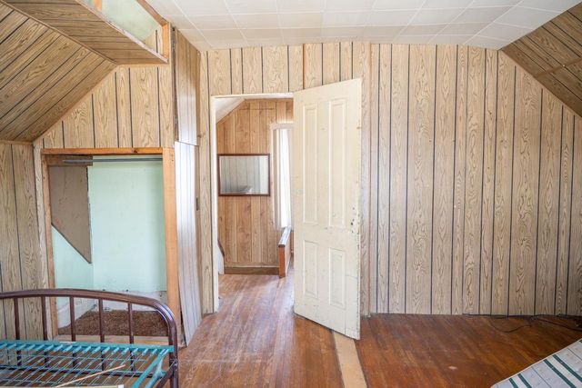 207 Spring Street, Elroy, WI 53929