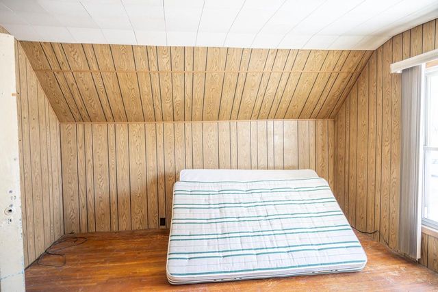 207 Spring Street, Elroy, WI 53929