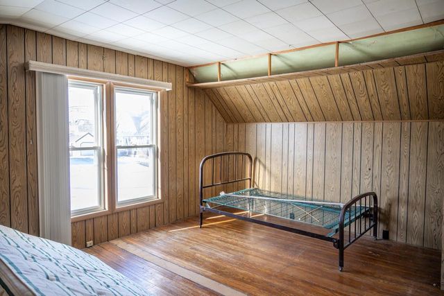 207 Spring Street, Elroy, WI 53929