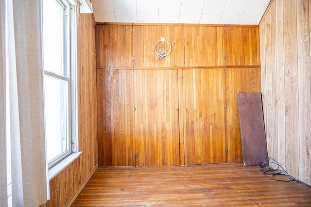 207 Spring Street, Elroy, WI 53929