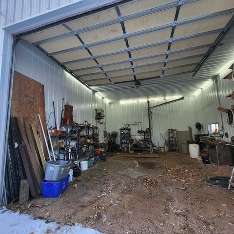 207 Spring Street, Elroy, WI 53929