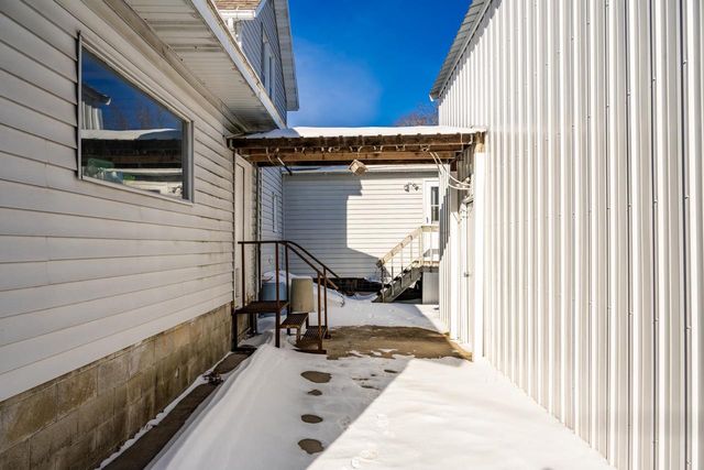 207 Spring Street, Elroy, WI 53929