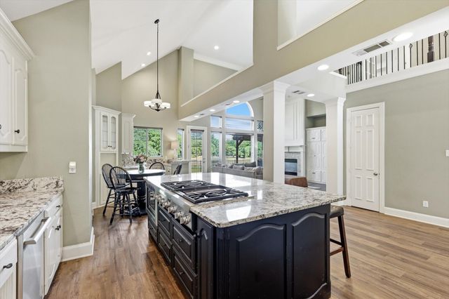 728 Castle Creek Drive, Coppell, TX 75019