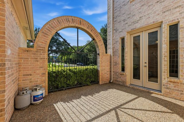 728 Castle Creek Drive, Coppell, TX 75019