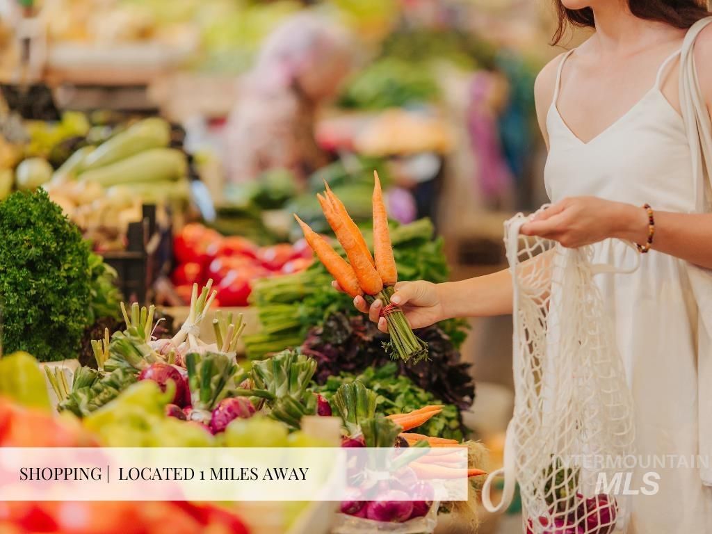 659 N Creekwater Ave, Eagle, ID 83616 photo 24