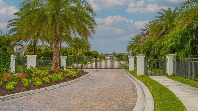 7725 SANDHILL LAKE DRIVE, Sarasota, FL 34241