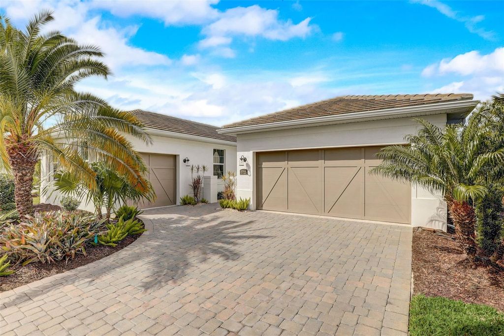 7725 SANDHILL LAKE DRIVE, Sarasota, FL 34241