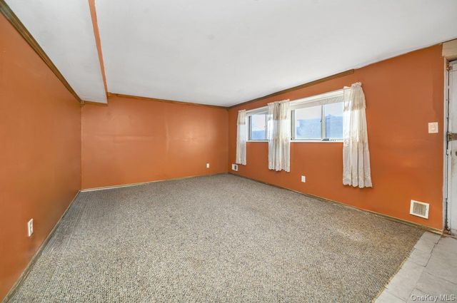 46 Sunburst Drive, Deer Park, NY 11729