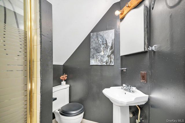 46 Sunburst Drive, Deer Park, NY 11729