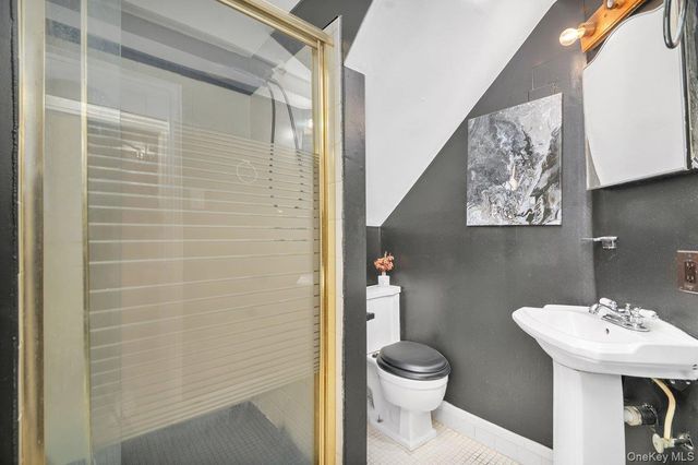 46 Sunburst Drive, Deer Park, NY 11729