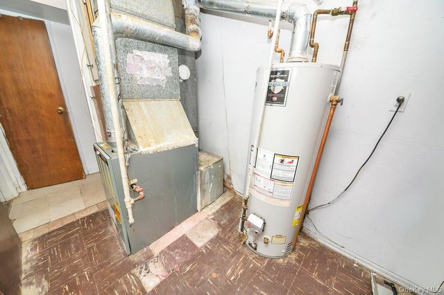 46 Sunburst Drive, Deer Park, NY 11729