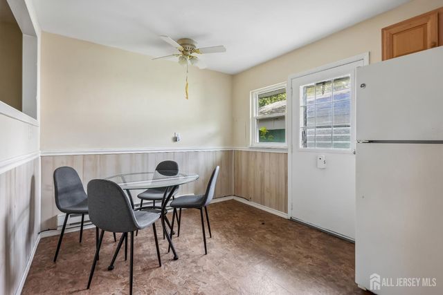 52 cambridge Court B, Lakewood, NJ 08701