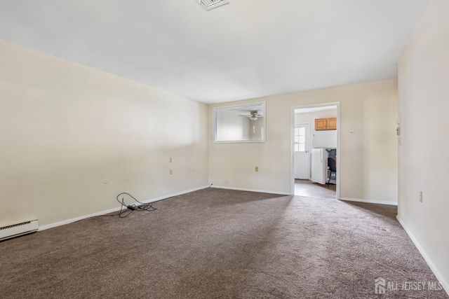 52 cambridge Court B, Lakewood, NJ 08701