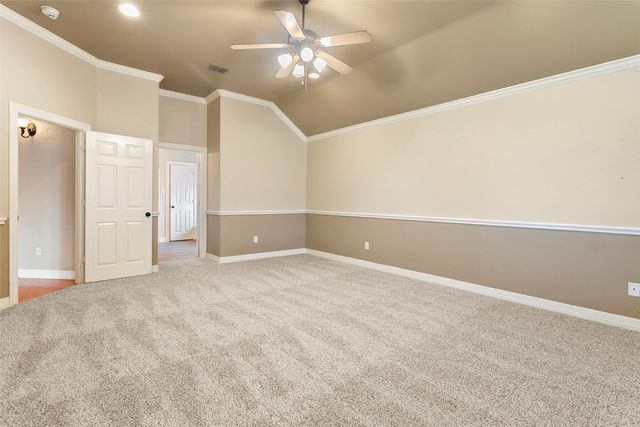 5624 English Oak Drive, Fort Worth, TX 76244