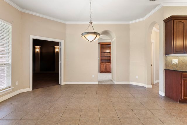 5624 English Oak Drive, Fort Worth, TX 76244