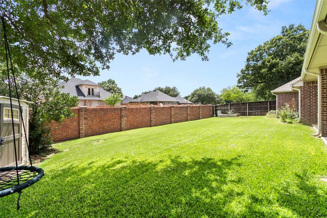 5624 English Oak Drive, Fort Worth, TX 76244