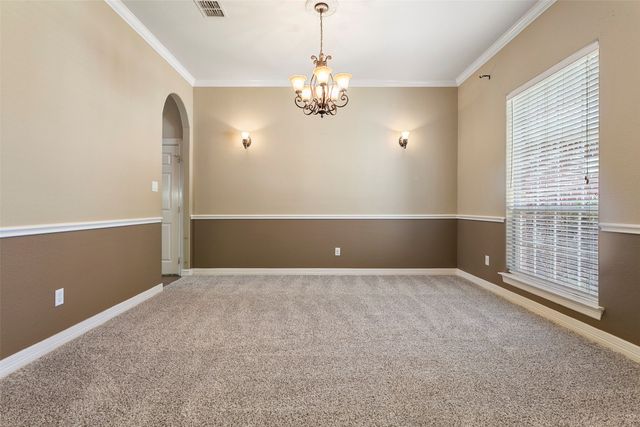 5624 English Oak Drive, Fort Worth, TX 76244