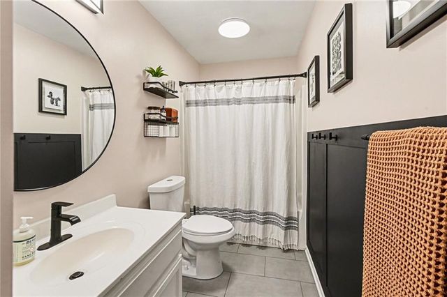 360 W Madison Street, Gardner, KS 66030