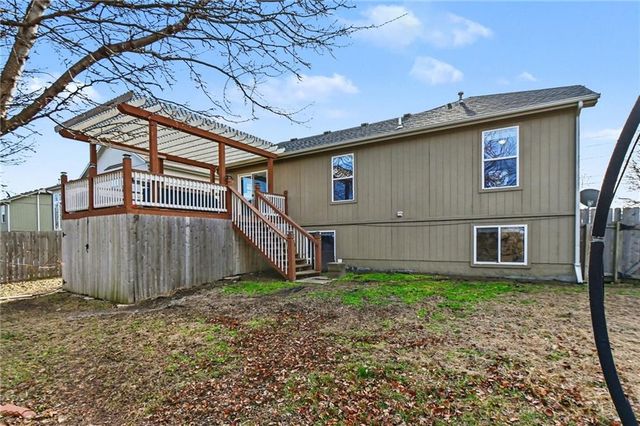 360 W Madison Street, Gardner, KS 66030