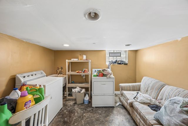 10745 S Church Street, Chicago, IL 60643