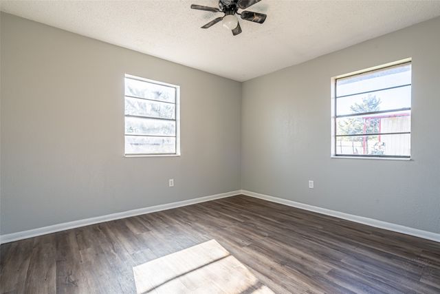 601 Henry St Street, Dublin, TX 76446