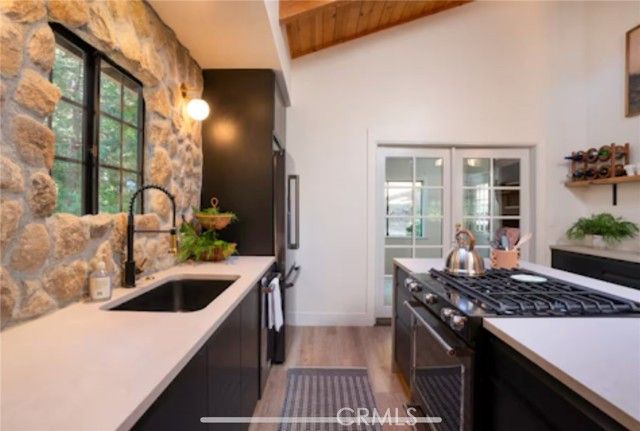 764 Fern Road, Lake Arrowhead, CA 92385