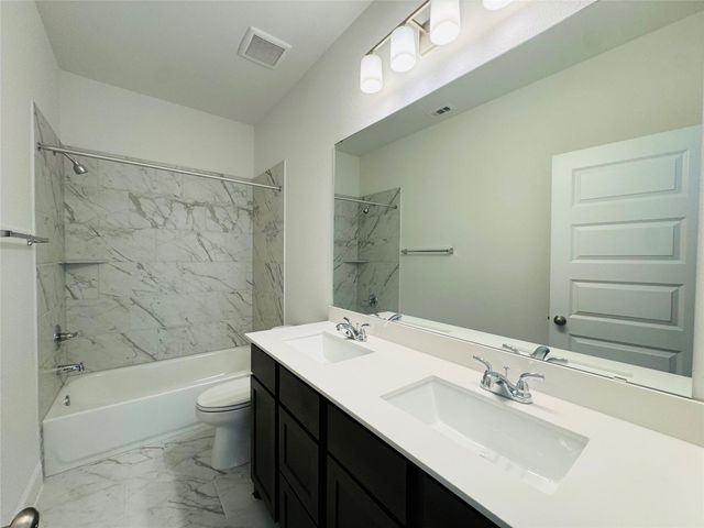 4418 Noah Grove Lane, Fulshear, TX 77441