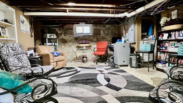 603 Temple, Whitman, MA 02382