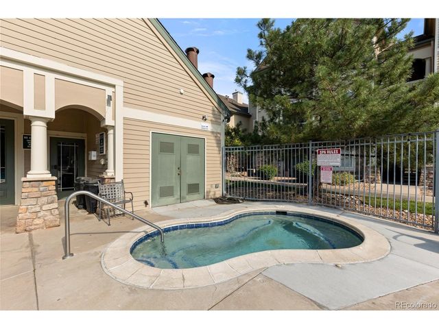 8309 S Independence Cir 102, Littleton, CO 80128