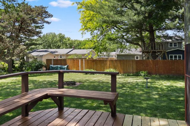 1074 Jerico Lane, Sun Prairie, WI 53590