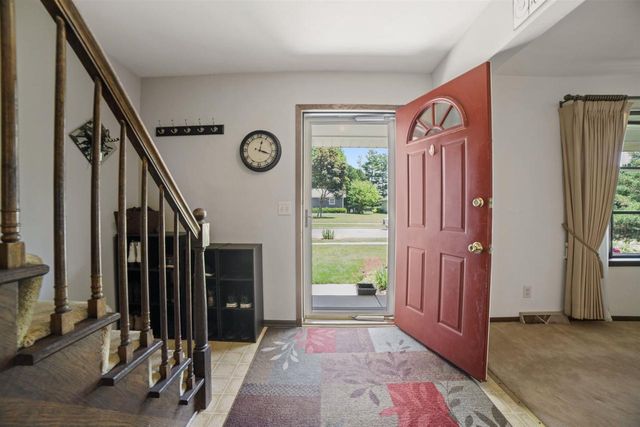 1074 Jerico Lane, Sun Prairie, WI 53590