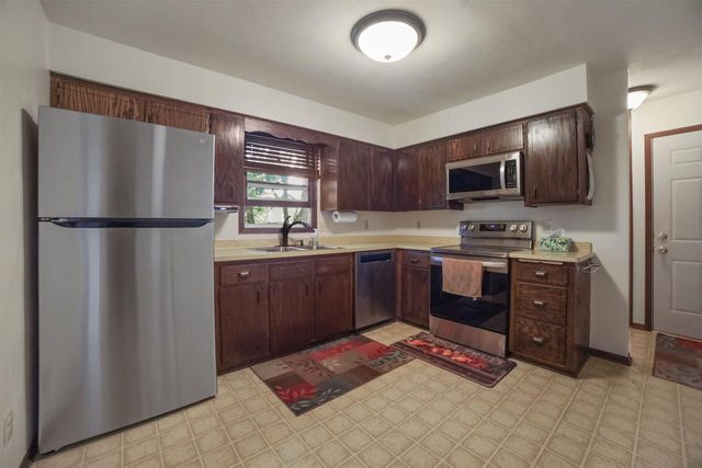 1074 Jerico Lane, Sun Prairie, WI 53590