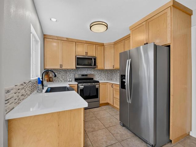 262 Crestview Drive, Watsonville, CA 95076
