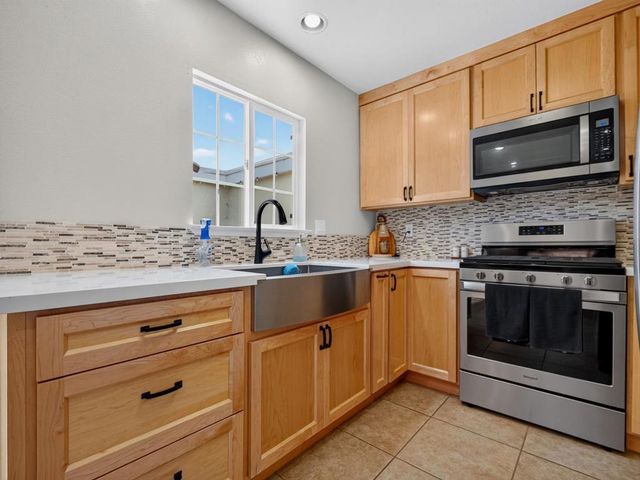 262 Crestview Drive, Watsonville, CA 95076