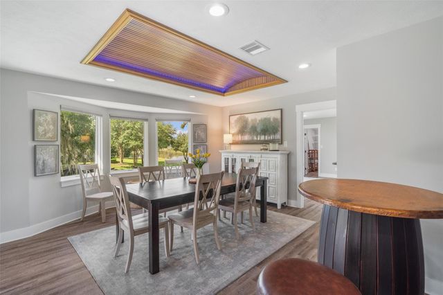 719 Fairfield Street, Shoreacres, TX 77571