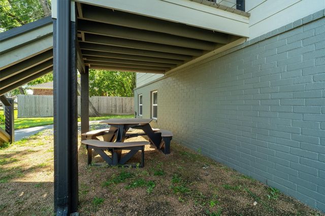 719 Fairfield Street, Shoreacres, TX 77571