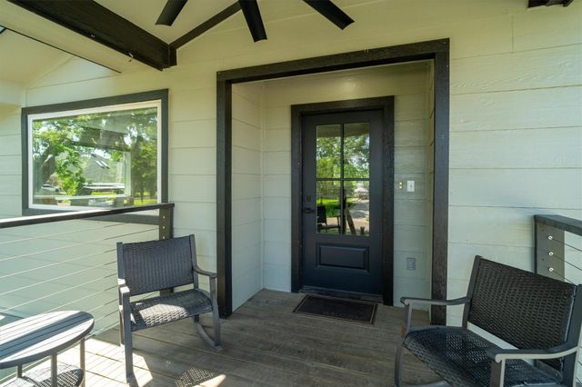 719 Fairfield Street, Shoreacres, TX 77571