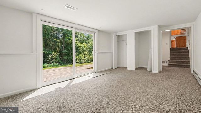31 BEACON HILL CT, Phoenixville, PA 19460