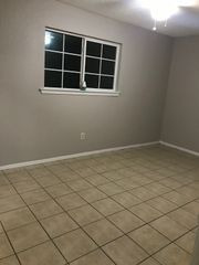 504 Claire Court, Arlington, TX 76012