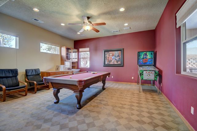 13717 Crested Butte Drive NE, Albuquerque, NM 87112