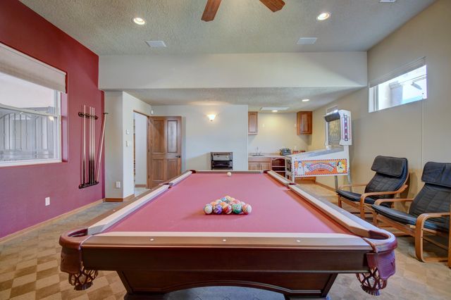 13717 Crested Butte Drive NE, Albuquerque, NM 87112